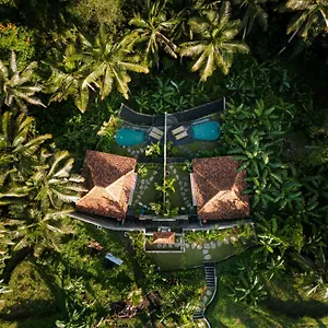  Villa Madani Antique Indonesia
